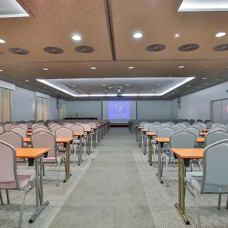 Lh Dvorak Congress & Wellness