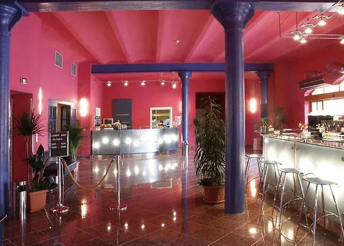Ξενοδοχείο Lh Dvorak Congress & Wellness 4*