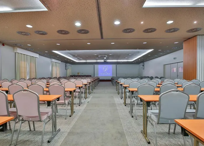 Lh Dvorak Congress & Wellness
