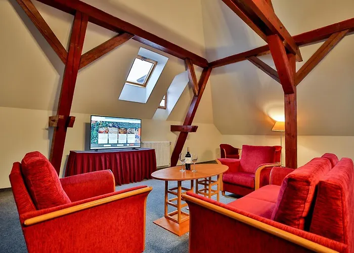 Lh Dvorak Congress & Wellness 4* طابور