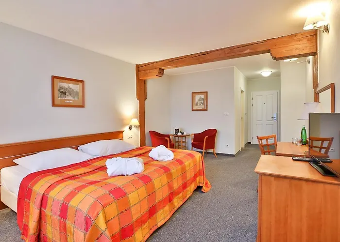 Lh Dvorak Congress & Wellness فندق طابور