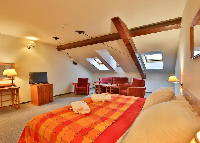 Lh Dvorak Congress & Wellness